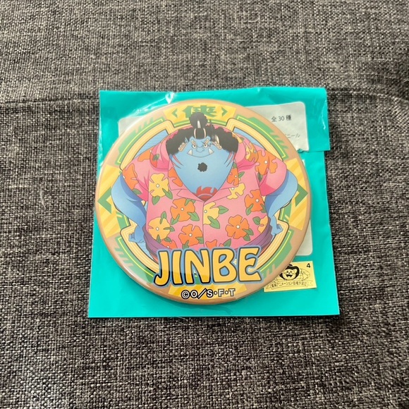 One Piece Jinbe Yakara Can Badge Egghead limited edition - Picture 2 of 2
